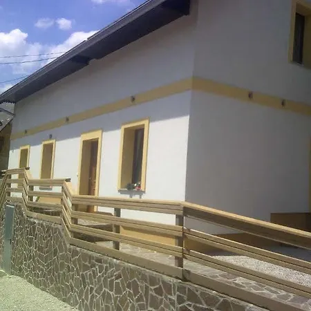 4 Bedroom House - Jacuzzi - Jacobs *