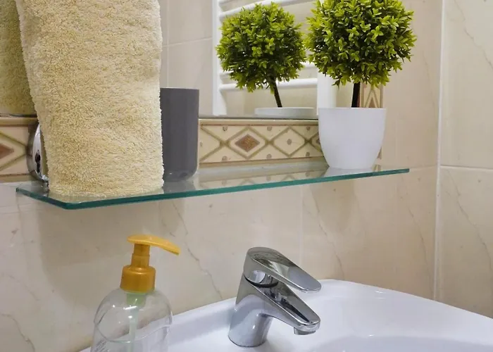 Apartma Jacobs 4 Bedroom Private House