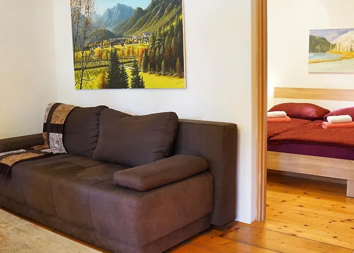 Jacobs 4 Bedroom Private House *