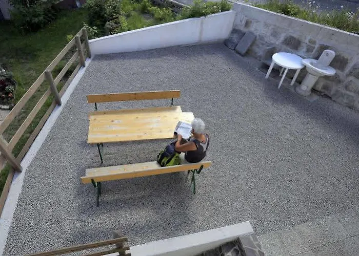 Jacobs 4 Bedroom Private House